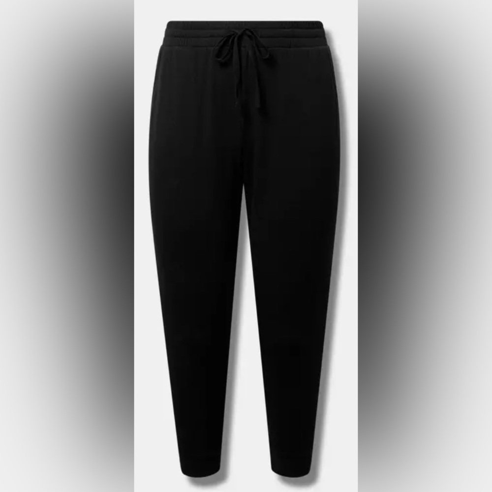 NWT Black Torrid Jogging Pants size 2